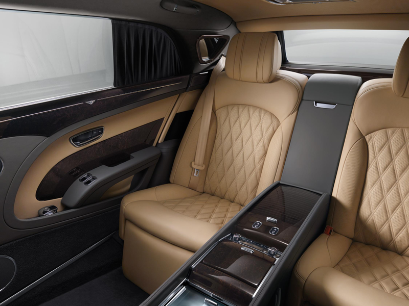 Illustration for article titled The Bentley Mulsanne Got A New Face And It Looks Great Now